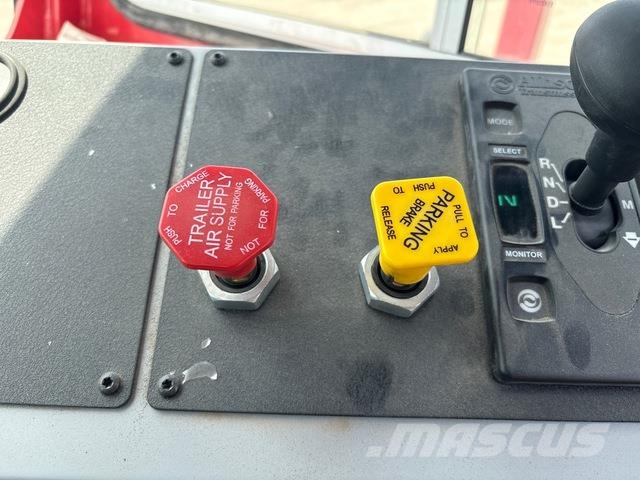 Kalmar TL2 جرارات صالات المطارات