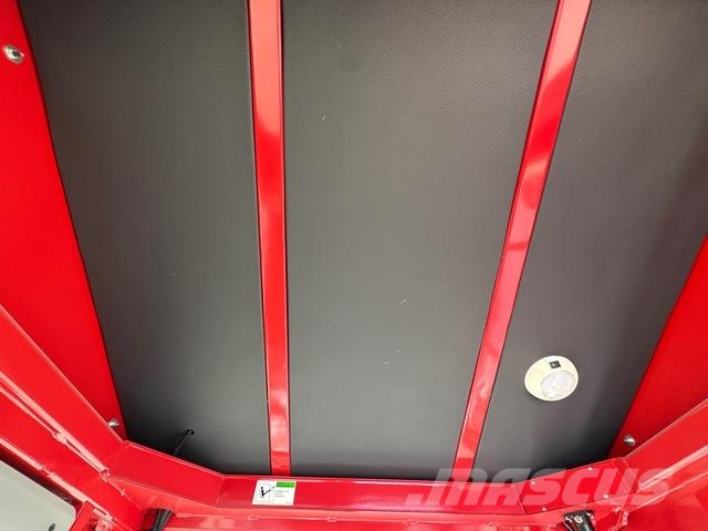 Kalmar TL2 جرارات صالات المطارات