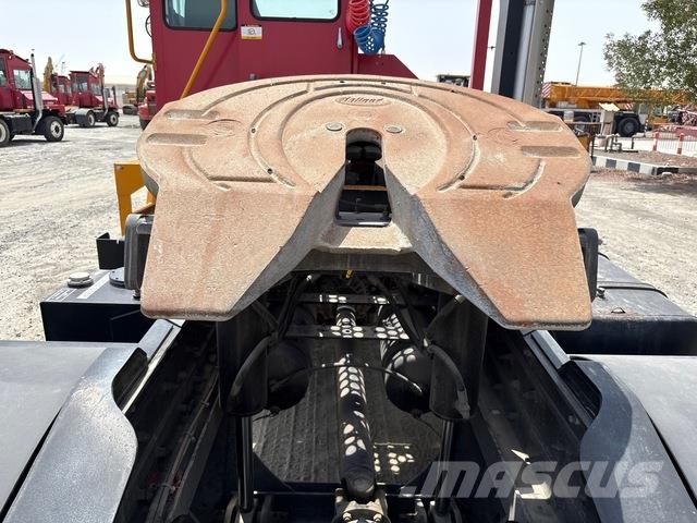 Kalmar TL2 جرارات صالات المطارات