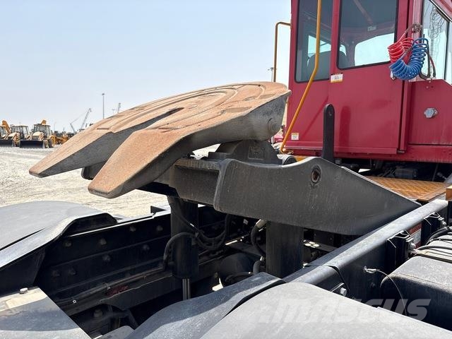 Kalmar TL2 جرارات صالات المطارات