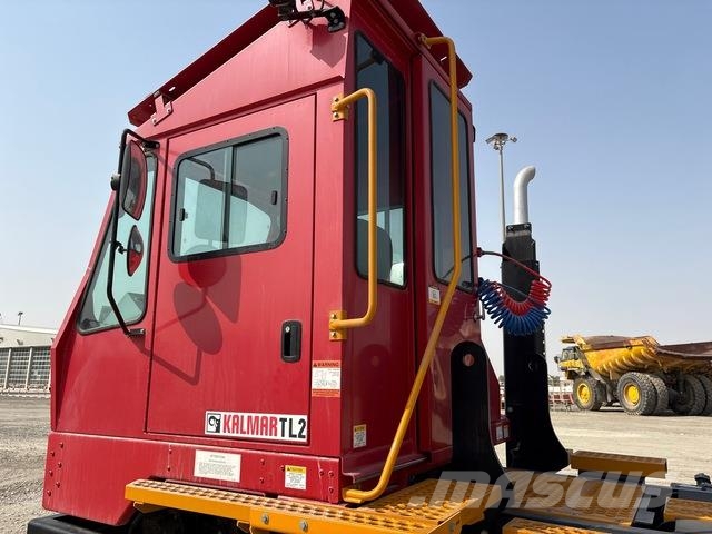 Kalmar TL2 جرارات صالات المطارات