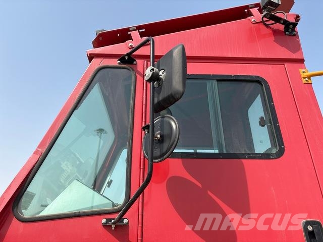 Kalmar TL2 جرارات صالات المطارات