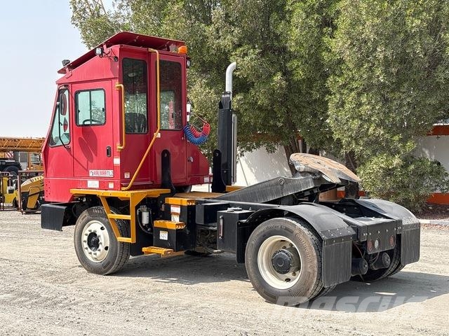 Kalmar TL2 جرارات صالات المطارات
