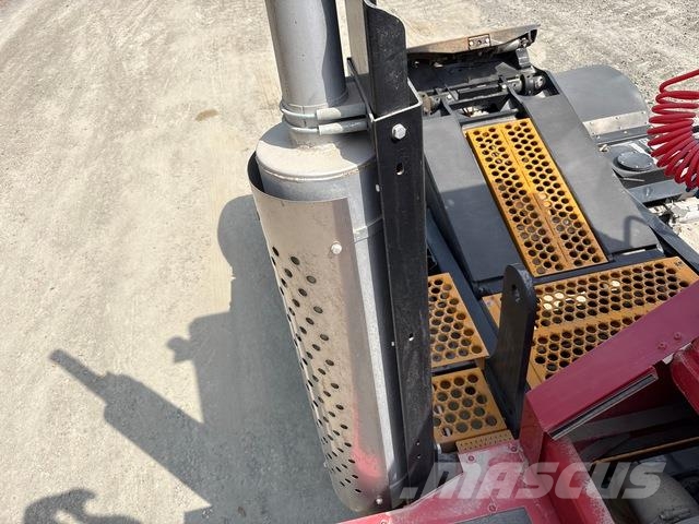 Kalmar TL2 جرارات صالات المطارات