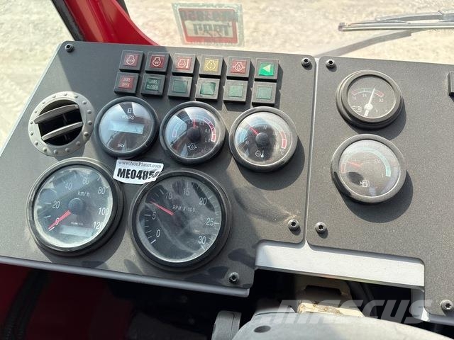 Kalmar TL2 جرارات صالات المطارات