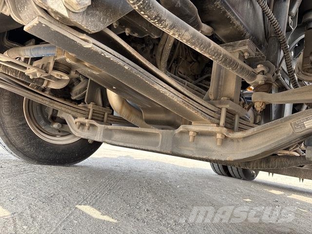 Kalmar TL2 جرارات صالات المطارات