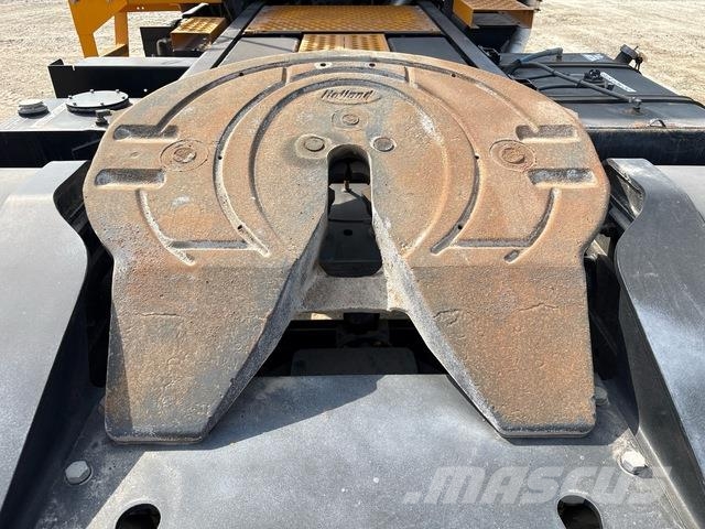 Kalmar TL2 جرارات صالات المطارات