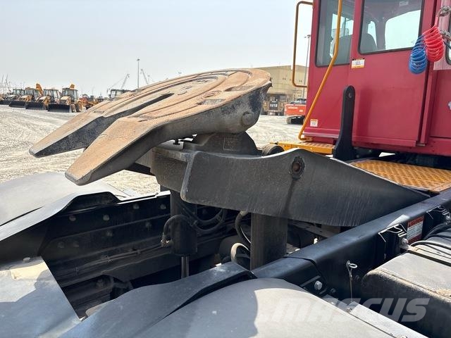 Kalmar TL2 جرارات صالات المطارات