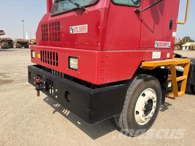 Kalmar TL2 جرارات صالات المطارات