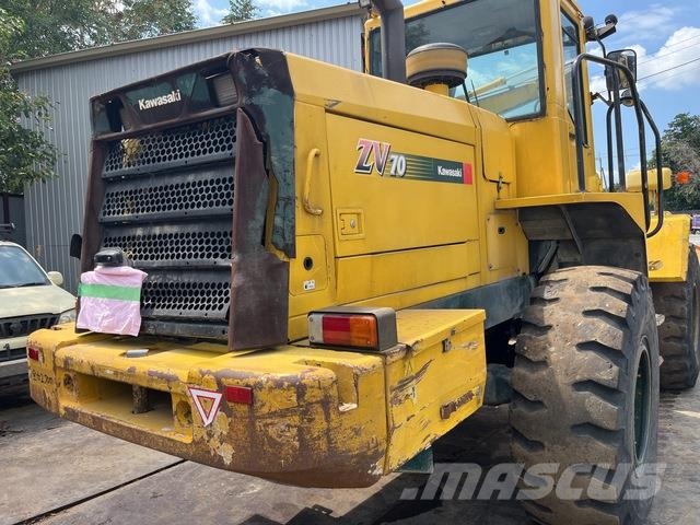 Kawasaki 70ZV Kolové nakladače