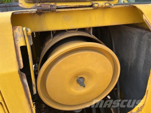 Kawasaki 70ZV Kolové nakladače