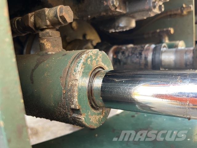 Kawasaki 70ZV Kolové nakladače