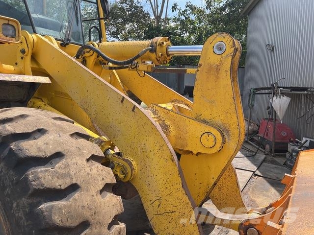 Kawasaki 70ZV Kolové nakladače
