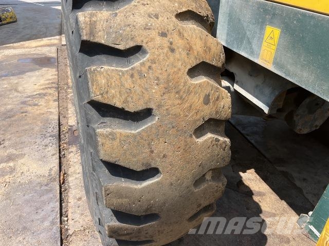 Kawasaki 70ZV Kolové nakladače
