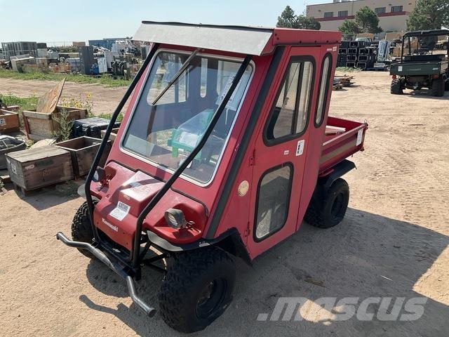 Kawasaki Mule 550 ماكينات منفعة عامة