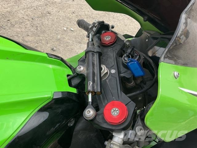 Kawasaki Ninja ZX10R 全地形車