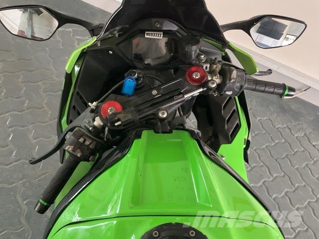 Kawasaki Ninja ZX10R 全地形車