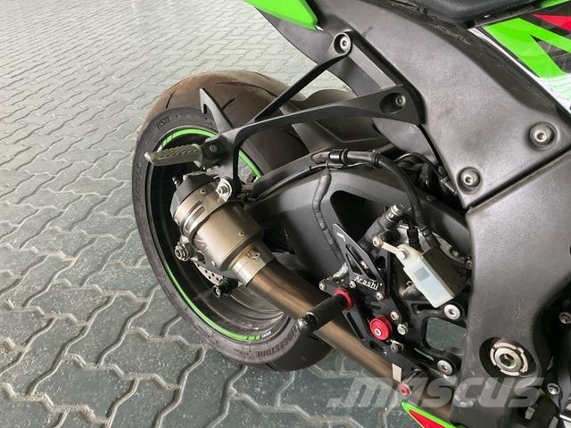 Kawasaki Ninja ZX10R 全地形車