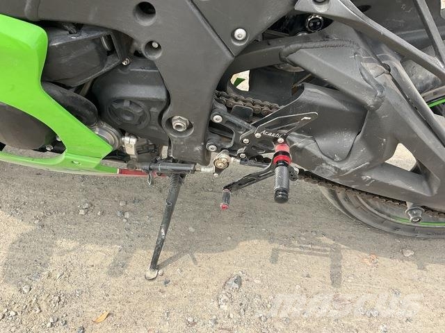 Kawasaki Ninja ZX10R 全地形車