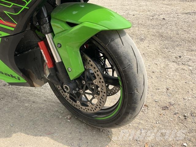 Kawasaki Ninja ZX10R 全地形車
