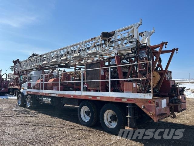 Kenworth CLD59-90 Borrigg lastebilmontert
