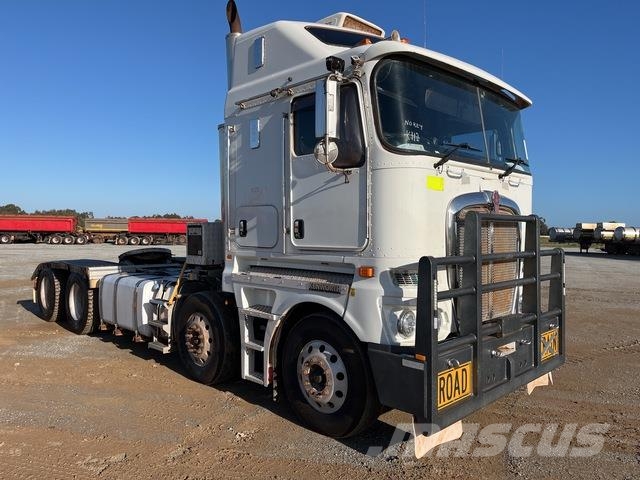 Kenworth K200 Aerodyne Naudoti vilkikai