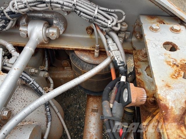 Kenworth K200 Aerodyne Naudoti vilkikai