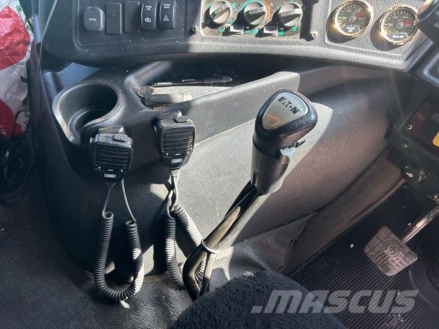 Kenworth K200 Aerodyne Autotractoare