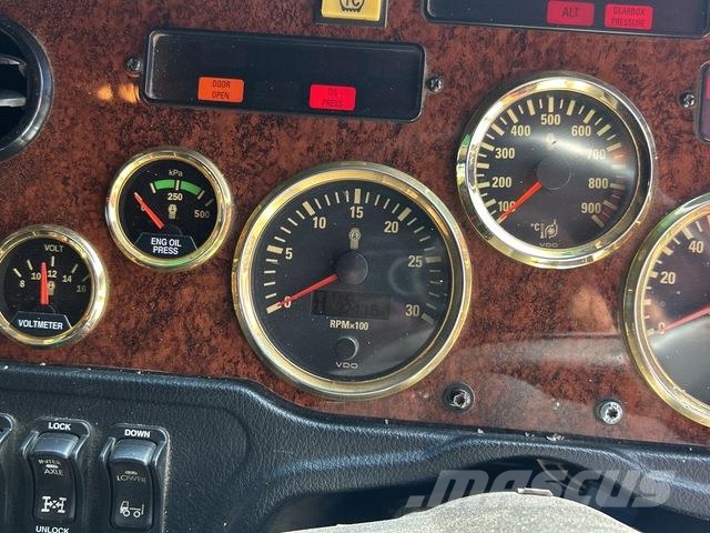 Kenworth K200 Aerodyne Autotractoare
