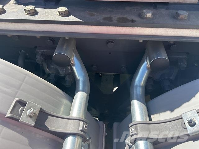 Kenworth K200 Aerodyne Autotractoare