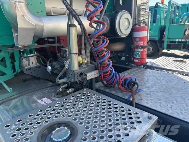 Kenworth K200 Aerodyne Autotractoare