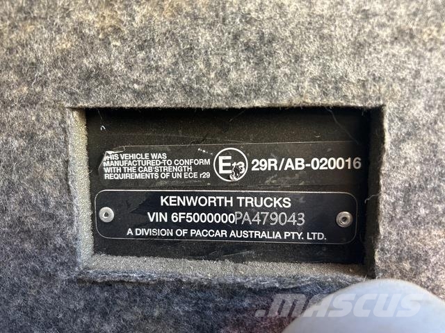 Kenworth K200 Aerodyne Autotractoare