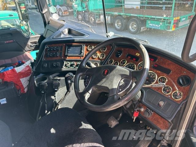 Kenworth K200 Aerodyne Autotractoare