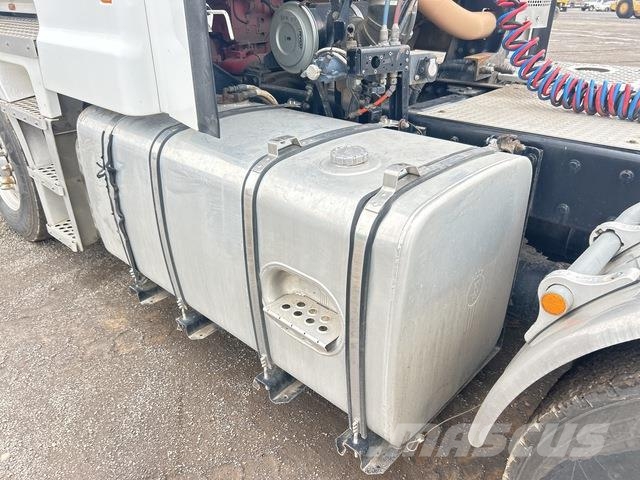 Kenworth K200 Big Cab Aerodyne Tractor Units
