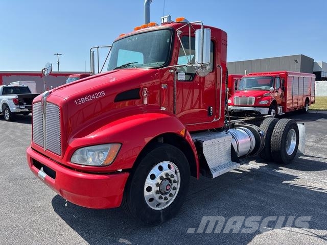 Kenworth T370 Vetopöytäautot