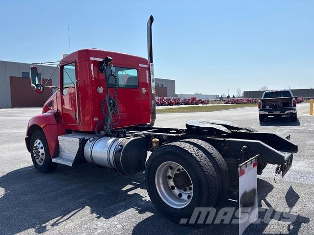 Kenworth T370 Vetopöytäautot