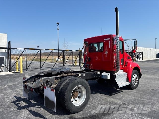 Kenworth T370 Vetopöytäautot
