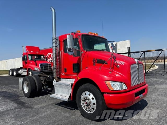 Kenworth T370 Vetopöytäautot