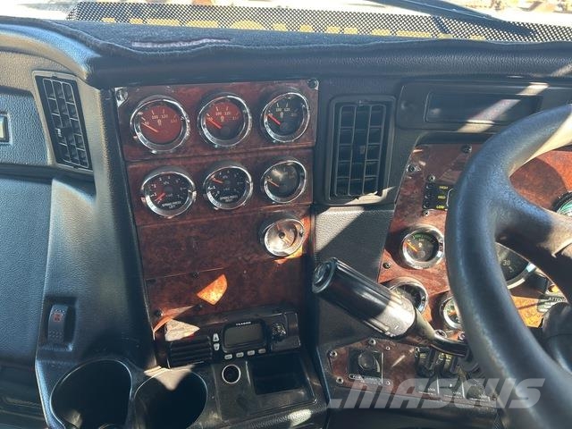 Kenworth T404SAR Entreprenad - Övrigt