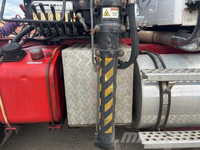 Kenworth T404SAR Entreprenad - Övrigt
