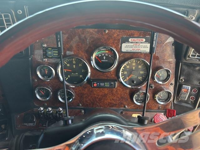 Kenworth T404SAR Самоскиди