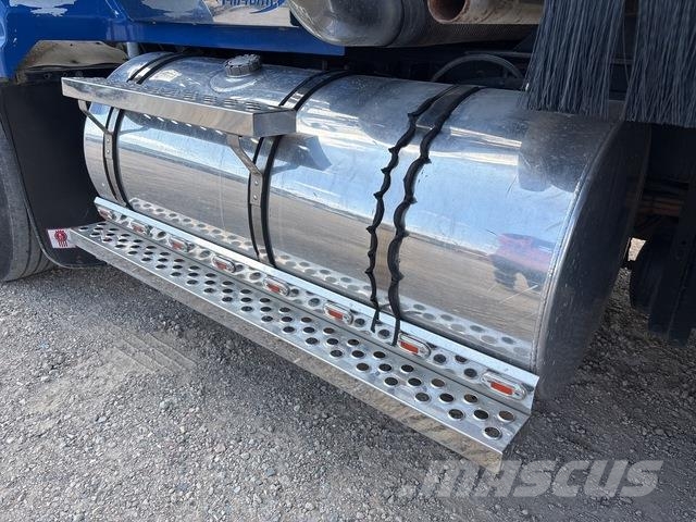 Kenworth T404SAR Самоскиди
