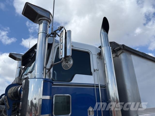 Kenworth T404SAR Самоскиди