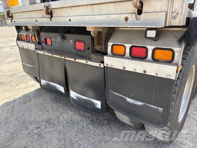 Kenworth T404SAR Tipper trucks