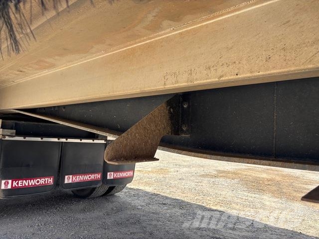 Kenworth T404SAR Tipper trucks