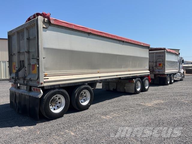 Kenworth T409 Tipper trucks