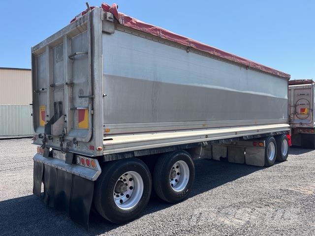 Kenworth T409 Tipper trucks