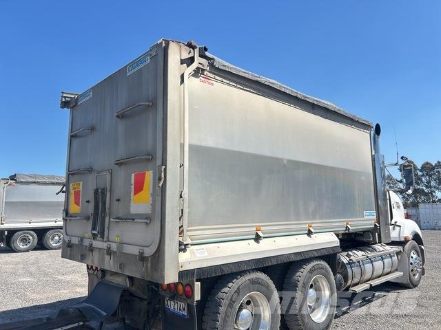Kenworth T409 Tipper trucks