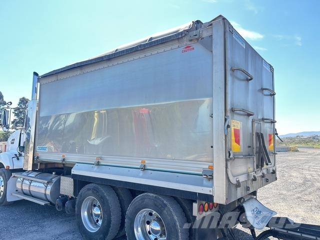 Kenworth T409SAR Sklápěče