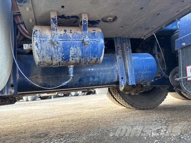 Kenworth T604 وحدات الجر